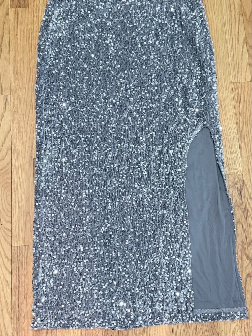 Sequin Side-Slit Silver Midi Skirt